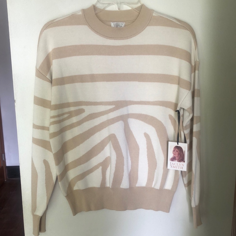 Jaclyn Smith Beige and White Striped Garment